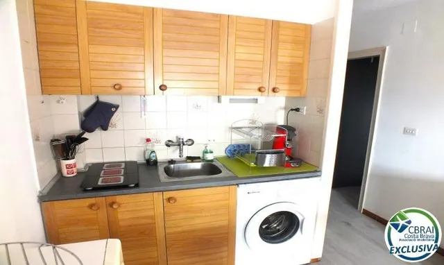 BONITO APARTAMENTO DE 1 HABITACIÓN EN SANTA MARGARITA-ROSES - foto 4