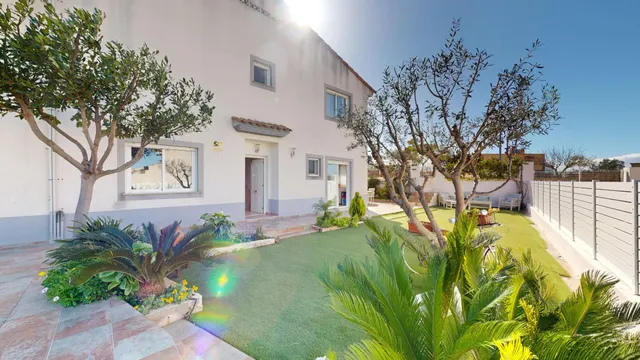 CHALET ADOSADO EN TURIS — 29