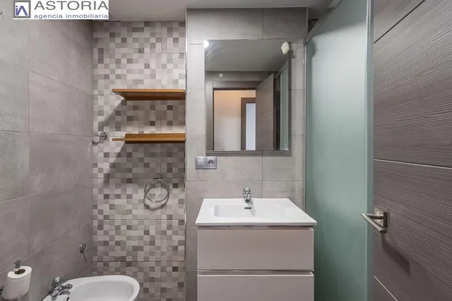 PISO CON GARAJE EN ALBOLOTE — 18