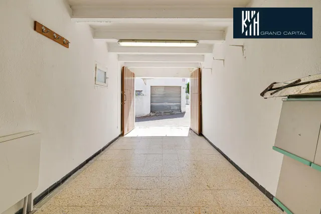 APARTAMENTO EN LA ESCALA — 34