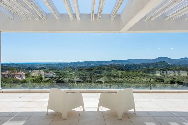 Chalet 4 habitaciones 243m² en venta - Riviera del sol — 4