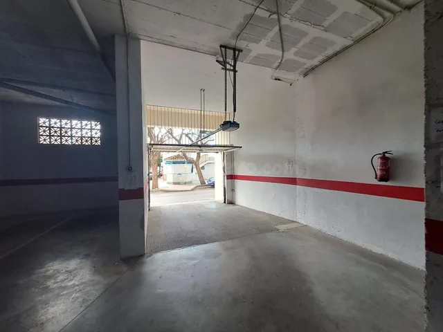 Garaje 32m² en venta - Centro