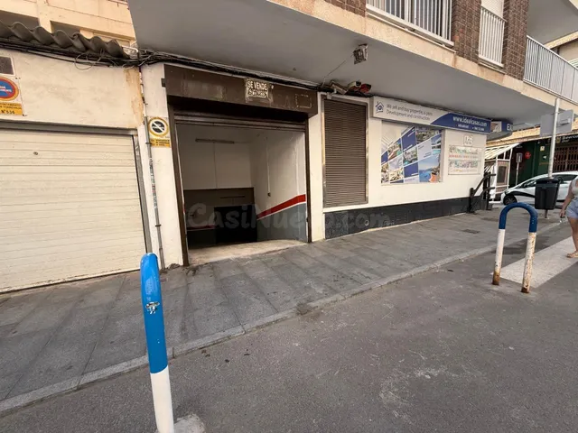 GRAN PLAZA DE GARAJE DE 19,12 M2 EN PRIMERA LÍNEA DE LA PLAY
