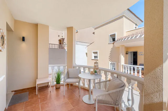 Casa 3 habitaciones en venta - Pueblo — 24