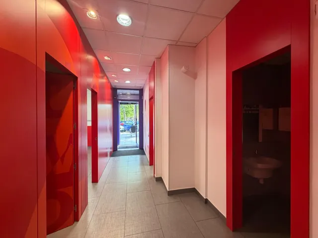 ¡Excelente Oportunidad! Local Comercial en Alquiler en Alcorcón — 11