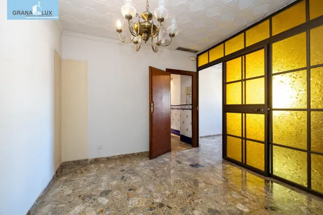 Edificio con gran potencial de desarrollo residencial en Zaidín – Granada — 11