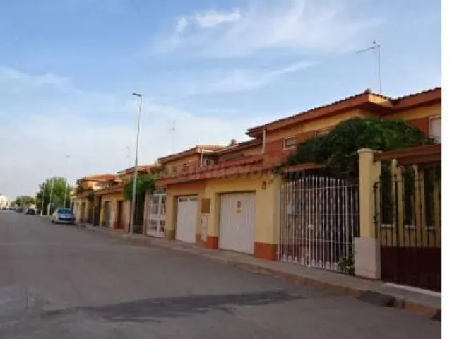 Chalet Independiente en Tomelloso