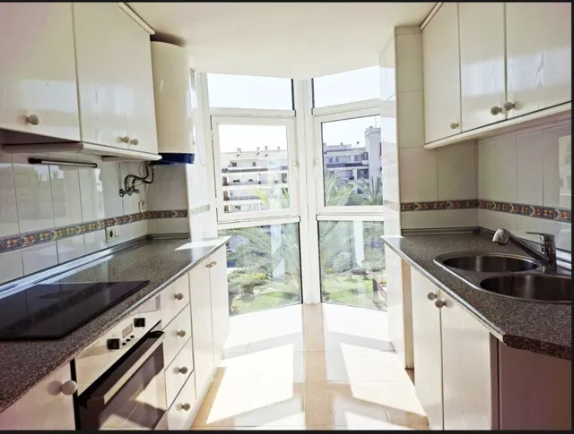 Apartamento 3 habitaciones 105m² en venta - Casco Antiguo — 2
