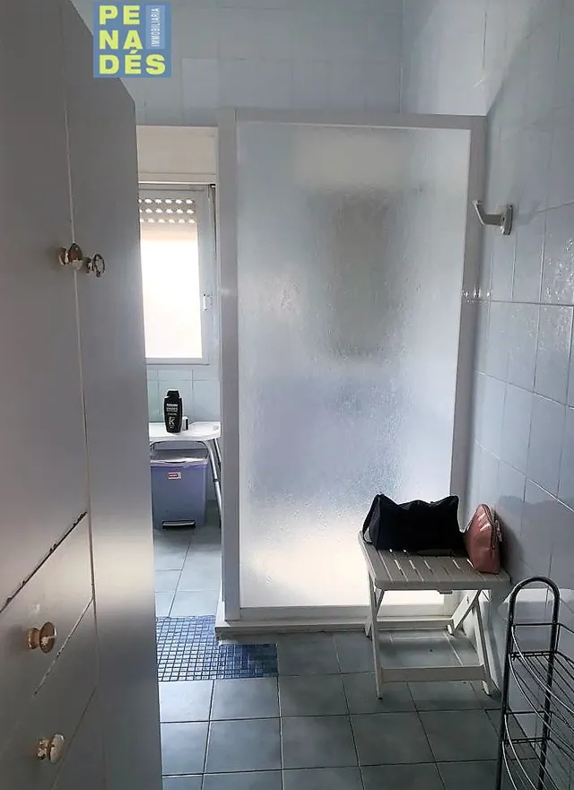 A ESCASOS METROS DEL CASCO URBANO. — 24