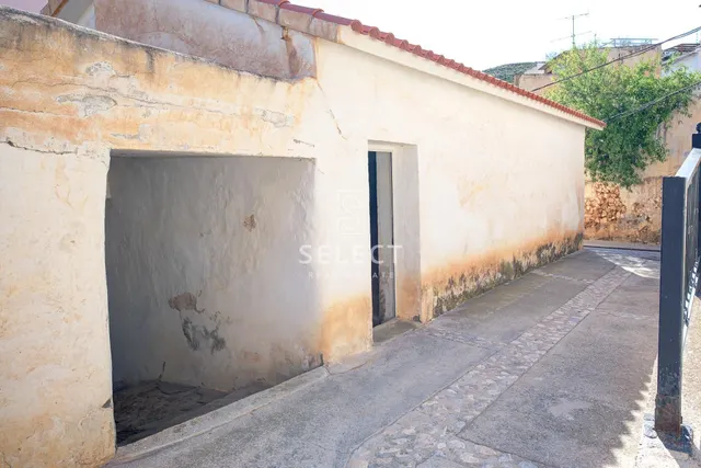 CASA CON ENCANTO PARA REFORMAR EN LÚJAR (GRANADA) — 35