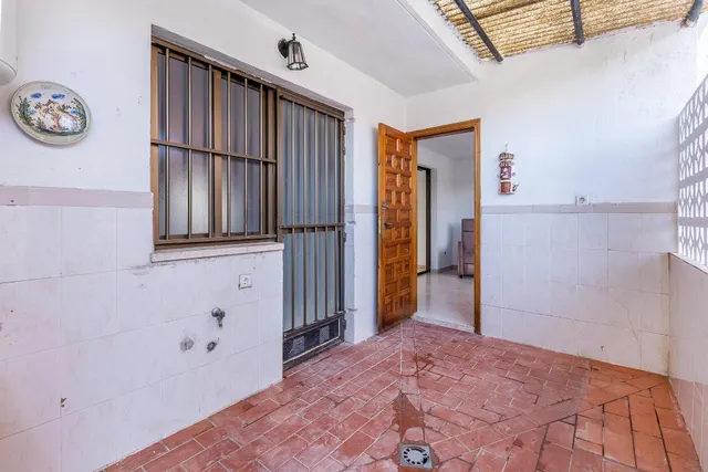 CASA ADOSADA EN MOTRIL — 18