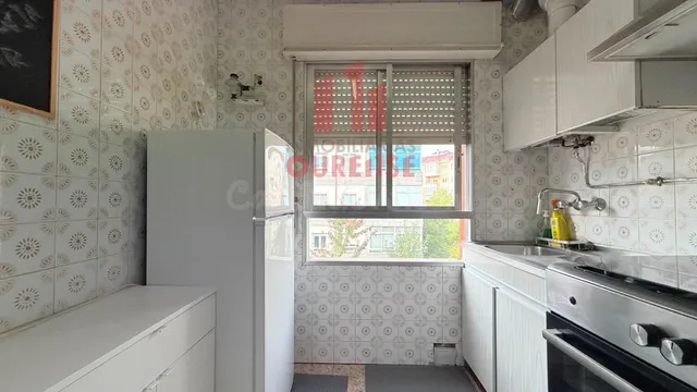 VIVIENDA CON ASCENSOR EN LA ZONA DE O COUTO - foto 2