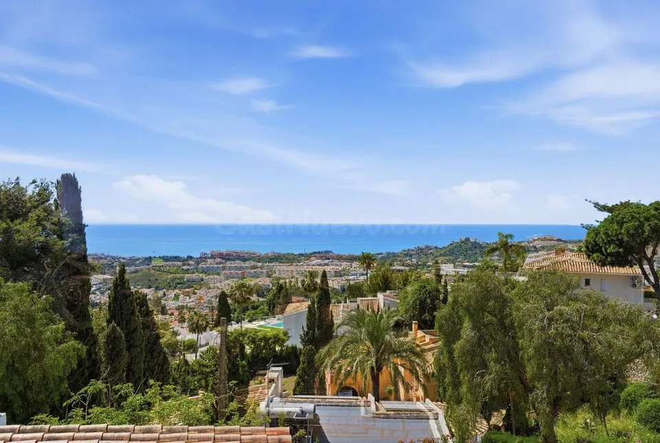 Villa 6 habitaciones 600m² en venta - Estupa Budista