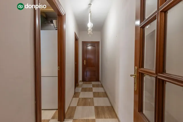 Casa en Armilla con terraza, patio y amplia cochera — 6