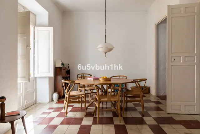 Adosado 8 habitaciones 414m² en venta - Centro — 18