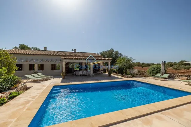 Chalet de estilo mallorquín cerca de Felanitx - foto 3