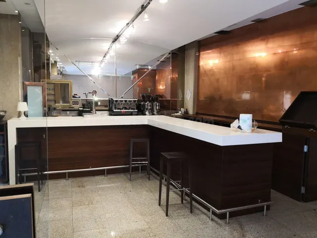 Vende restaurante listo para entrar en Santiago - foto 2
