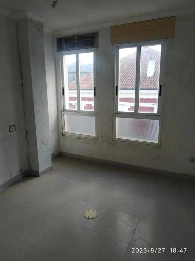 EDIFICIO DE 5 PLANTAS EN VENTA EN PLENO CENTRO DE QUIROGA — 20