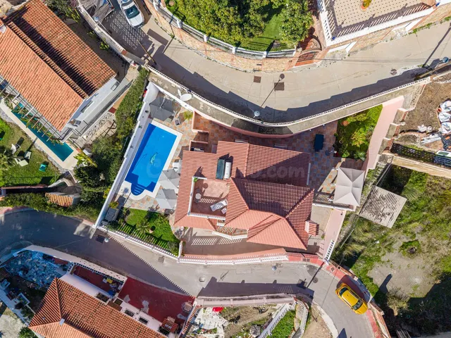 Chalet 4 habitaciones 235m² en venta - Centro — 2
