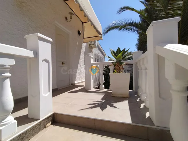 CHALET INDEPENDIENTE CON PISCINA Y CERCA DE SERVICIOS - foto 4