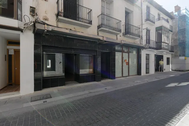 Venta de Edificio en Baza