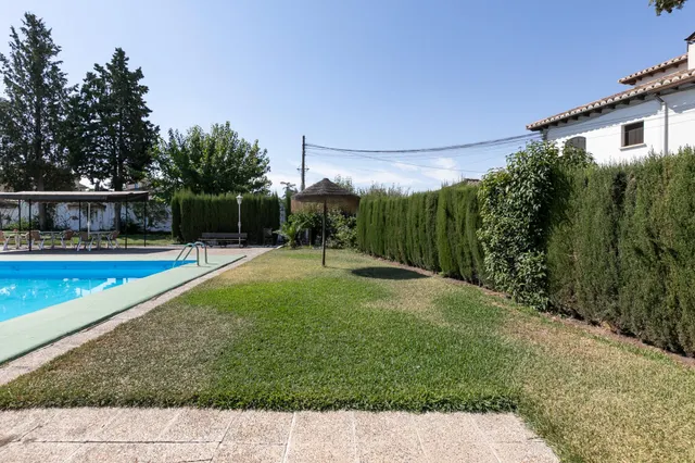 TU NUEVA VIVIENDA EN URBANIZACION EXCLUSIVA JUNTO A GRANADA — 33