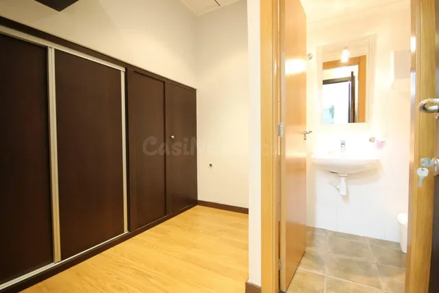 Oportunidad de local Comercial en Petrer - Zona 9 de Octubre - foto 2
