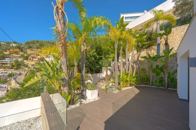 Villa lumar · panoramica sobre la bahia y el montgo en la corona javea — 43