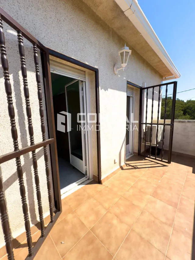 CASA EN VENTA CUBELLES — 28