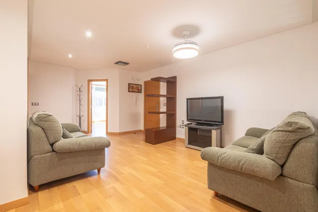 FANTASTICA VIIVENDA DE 4 DORMITORIOS EN SAN VICENTE del RASPEIG — 6