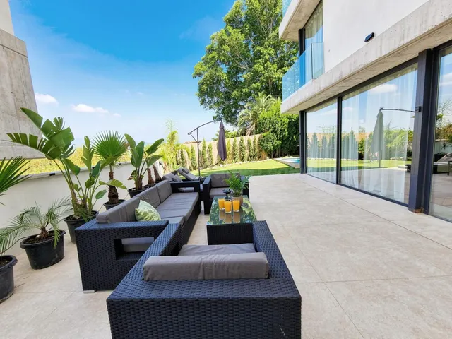Chalet 3 habitaciones 285m² en venta - Marbella — 4