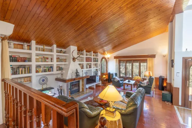 Impresionante chalet en Los Rebites!!! Con 1667 M2 de parcel - foto 3