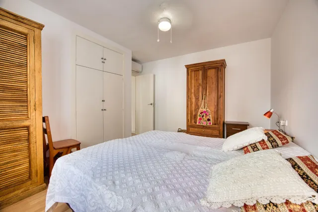 Amplia y bonita vivienda con garaje en calle italia (junto a plaza séneca) — 16