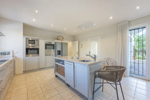 Chalet 5 habitaciones 536m² en venta - El Madroñal — 8