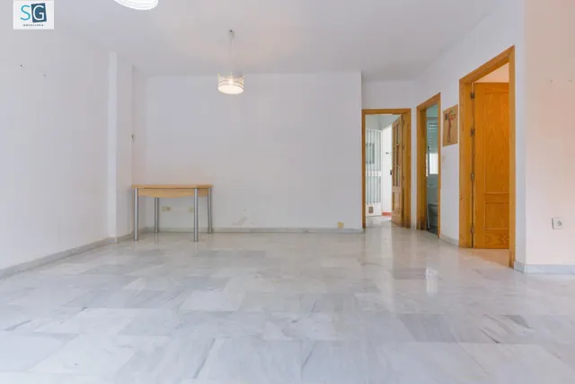 Bonita Casa en Cúllar Vega — 7