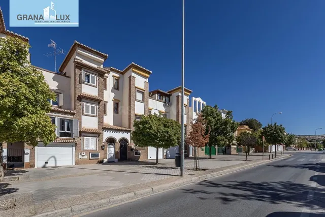 VIVIENDA con encanto en PALACIO DE DEPORTES — 2