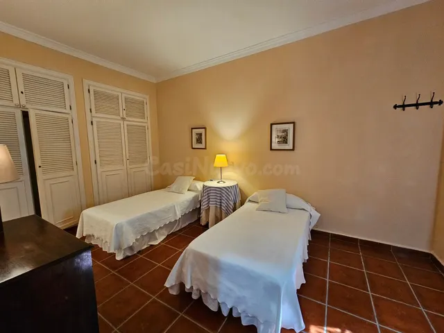 Chalet 6 habitaciones 2250m² en venta - Centro — 4