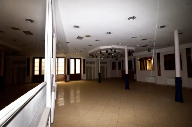 Urbis te ofrece un local comercial en venta en Béjar, Salamanca. — 4