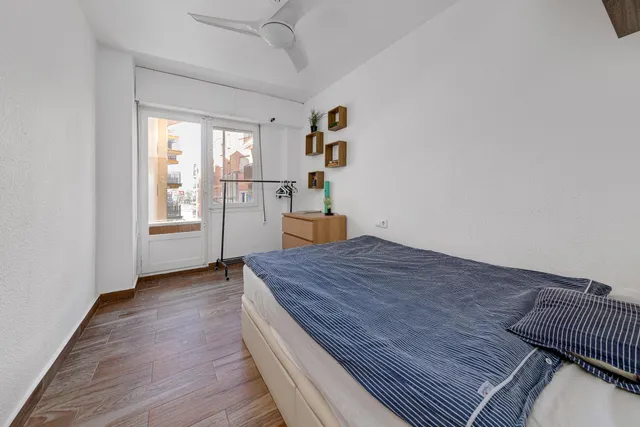 Apartamento reformado en Playa del Cura, Torrevieja — 9