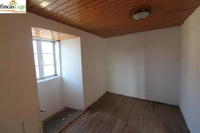 CASA CON FINCA EN SOÑAR, LUGO — 33