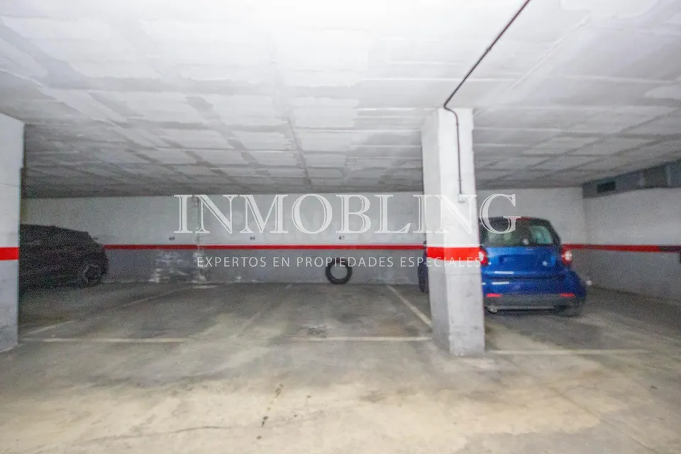 Plaza de parking en calle Moratín