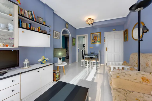 Luminoso apartamento, con gran solárium privado y vistas, en "La Mata", Torrevieja — 8