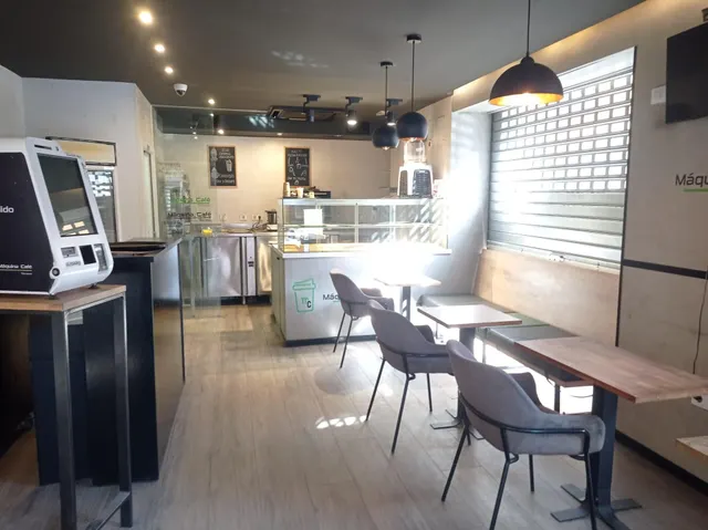 2I Inmobiliarias traspasa cafetería en plena Avenida Cami Nou — 6