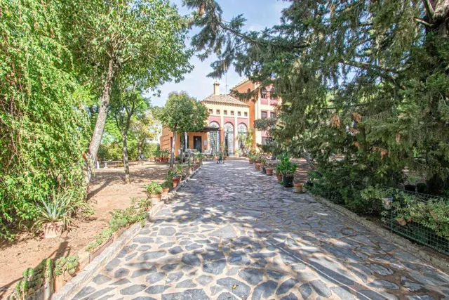 Espectacular finca en carretera mairena - almensilla !!! — 54