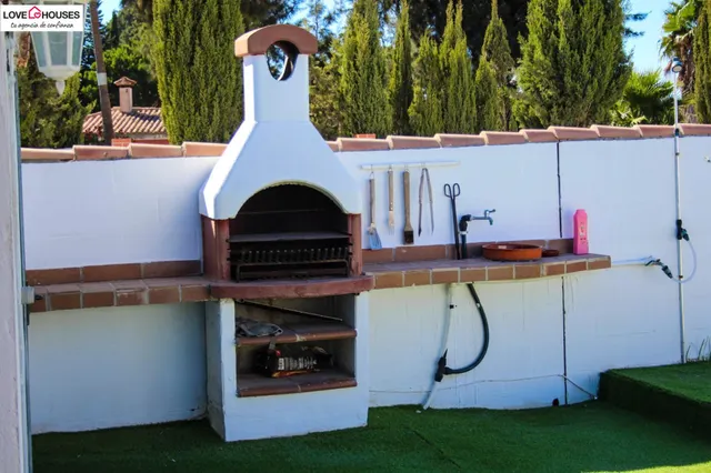 OPORTUNIDAD CHALET CON PISCINA – ZONA PAGO DEL HUMO — 6