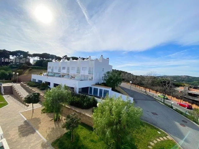 Casa adosada con vistas al mar para sus vacaciones de verano - foto 2