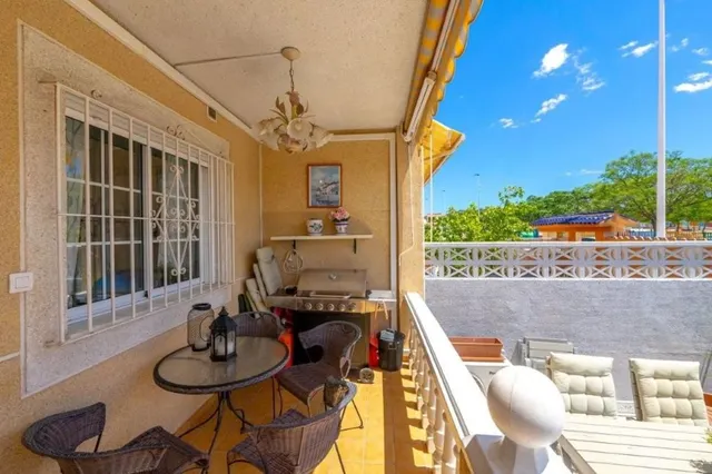 Casa 2 habitaciones 79m² en venta - Zona los Frutales — 6
