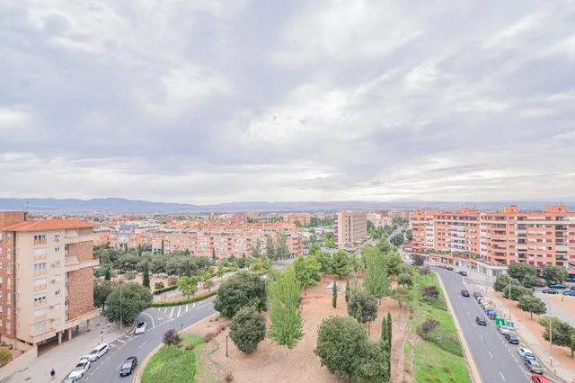 Exclusivo atico en residencial gran parque  en venta de 4 dormitorios en el barrio albayda — 45
