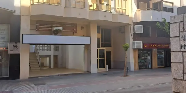 Local Comercial Prime en Centro de Gandia — 2