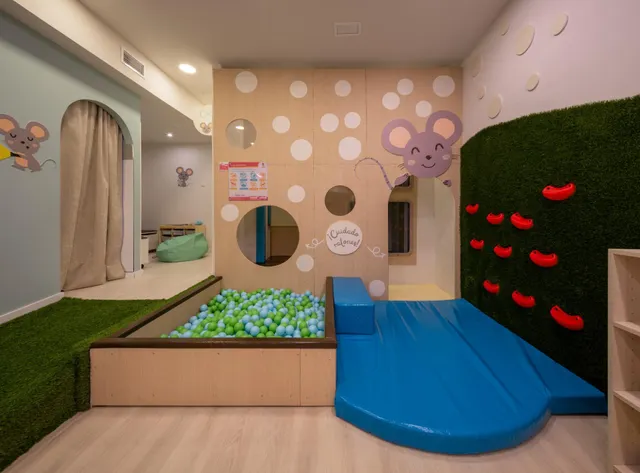 TRASPASO ESPACIO INFANTIL EN MÁLAGA | NEGOCIO EN FUNCIONAMIENTO | 130.000 € — 6